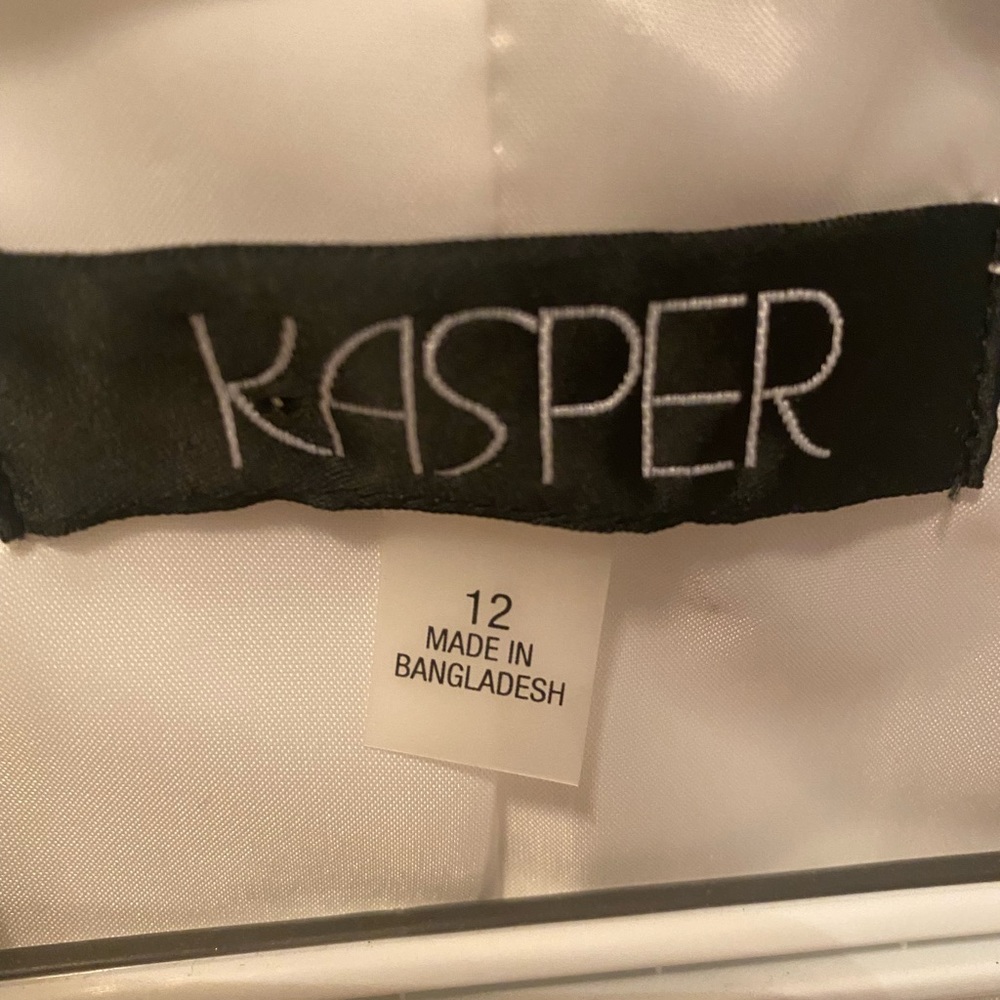 NWT Kasper collarless suit jacket - Picture 5 of 5
